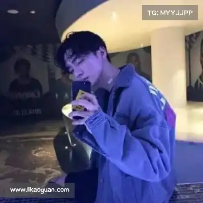 翁纳伶